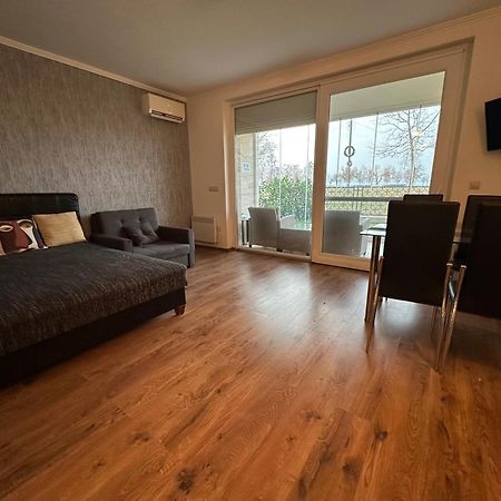 Piano Balaton Apartment 자르마디 외부 사진